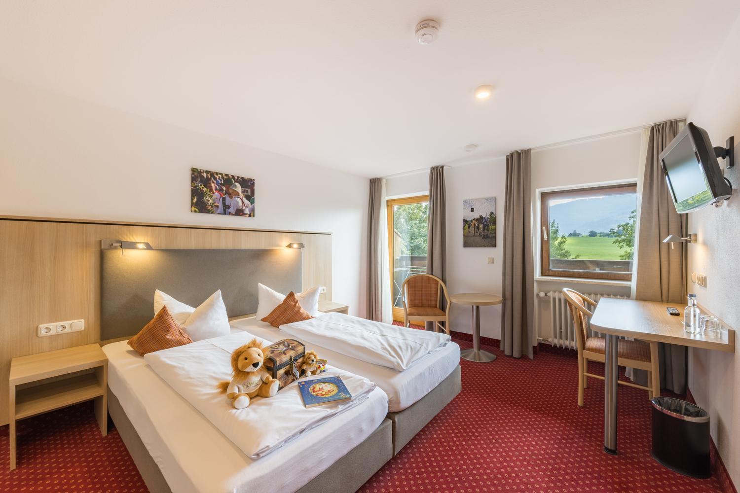 Familienhotel Loewen Нессельванг Экстерьер фото