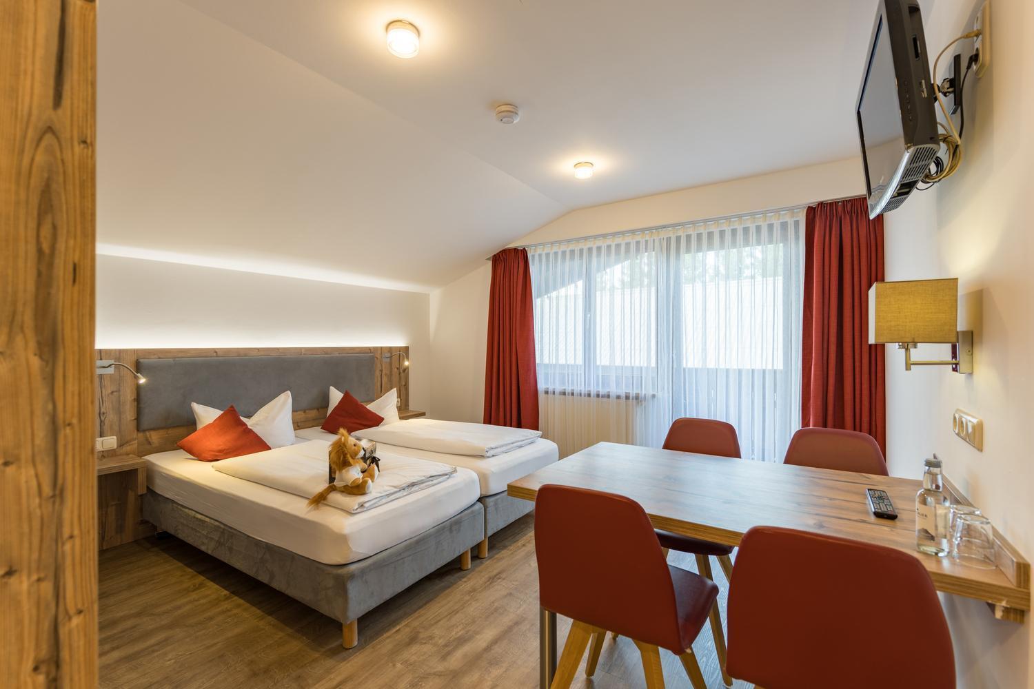 Familienhotel Loewen Нессельванг Экстерьер фото