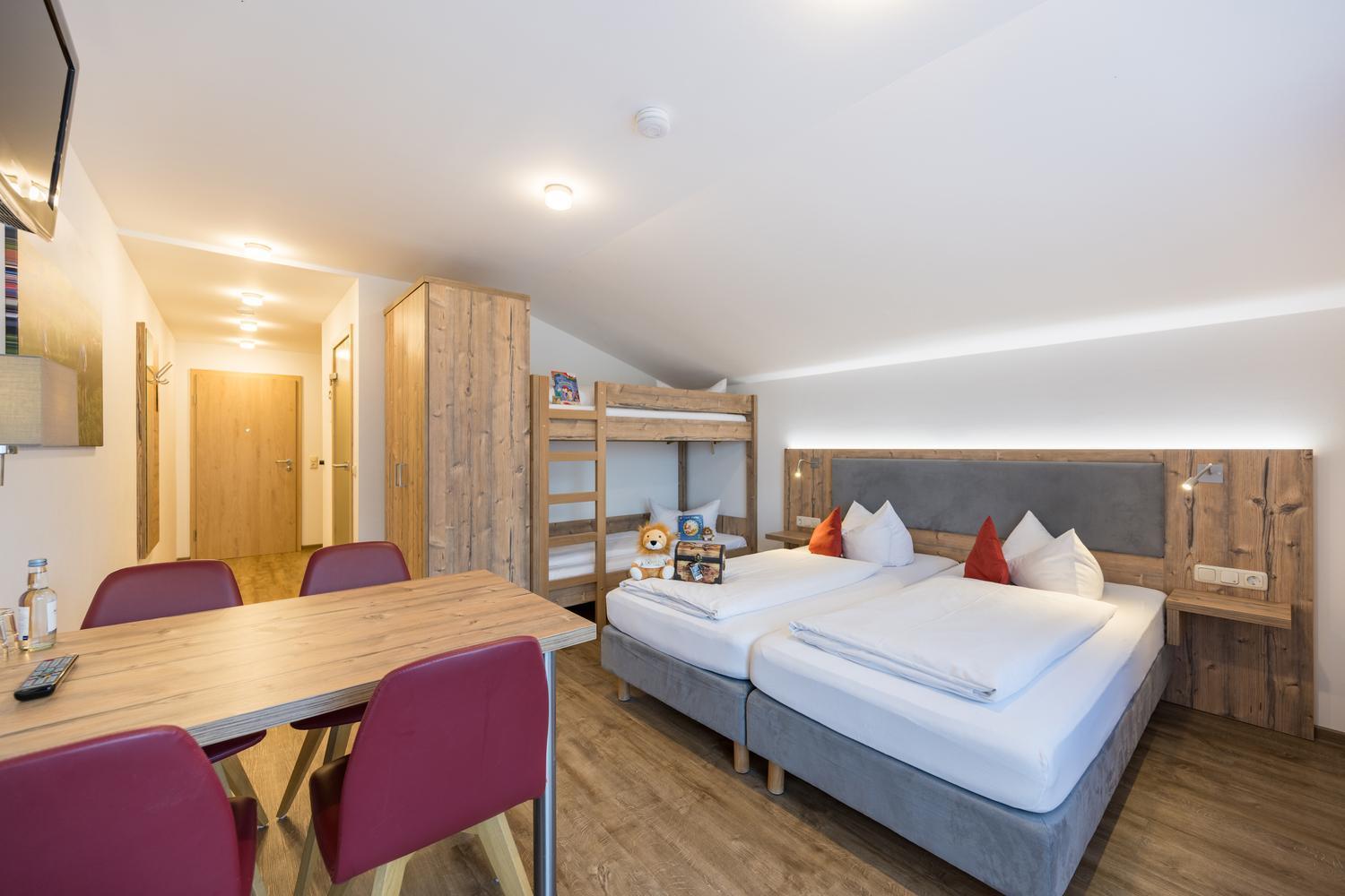 Familienhotel Loewen Нессельванг Экстерьер фото